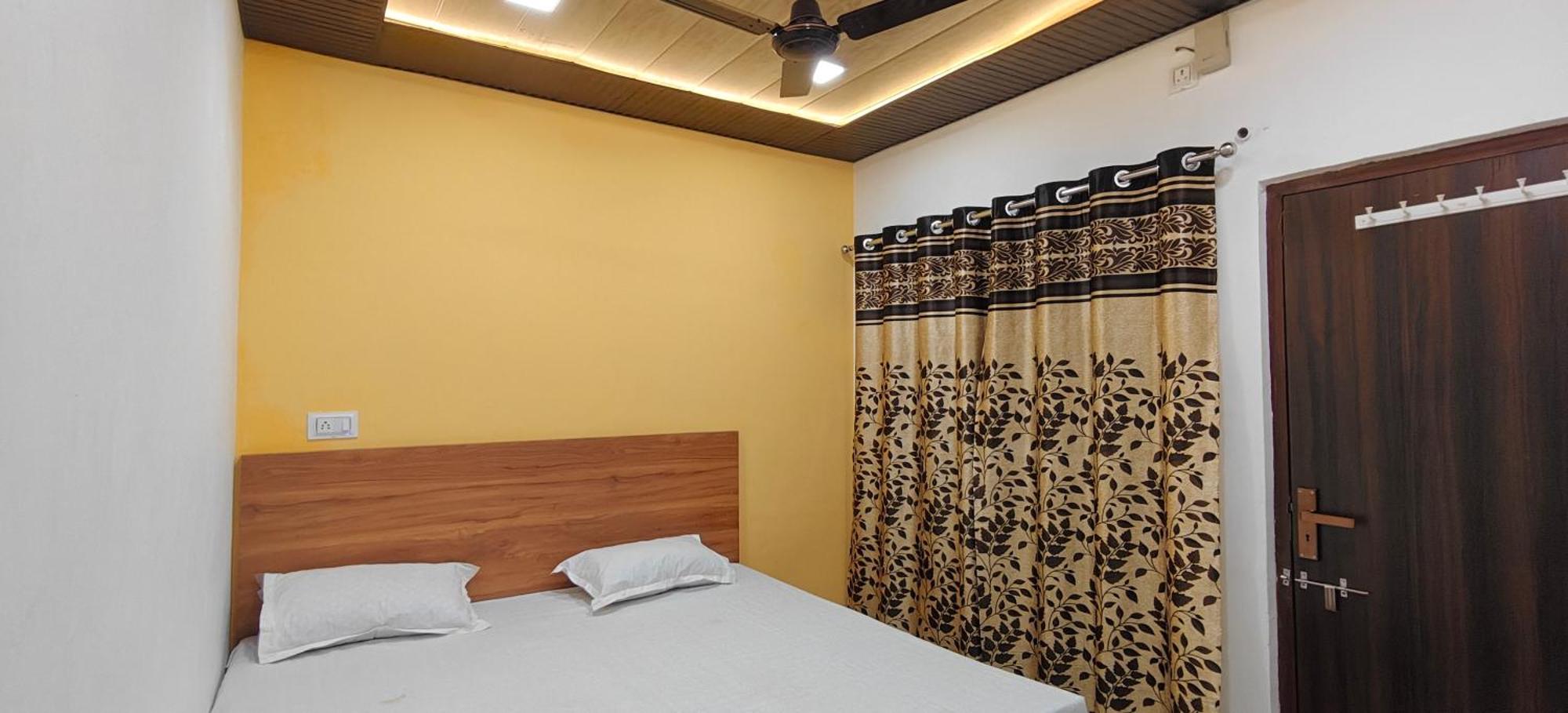 Hotel Mashaal- A Light Lit By Vidhata เจฮานซี ภายนอก รูปภาพ
