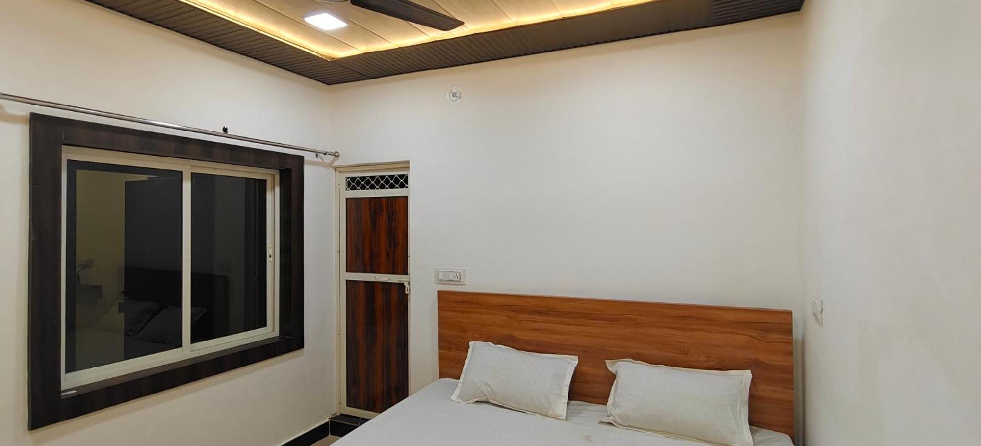 Hotel Mashaal- A Light Lit By Vidhata เจฮานซี ภายนอก รูปภาพ